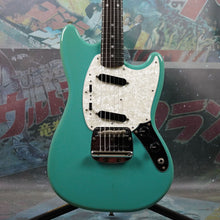 Load image into Gallery viewer, Fender Mustang &#39;66 Reissue MG-66 California Blue 1995 MIJ Japan
