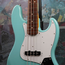Load image into Gallery viewer, Fender Jazz Bass Classic 60&#39;s 2017 Sonic Blue MIJ Japan
